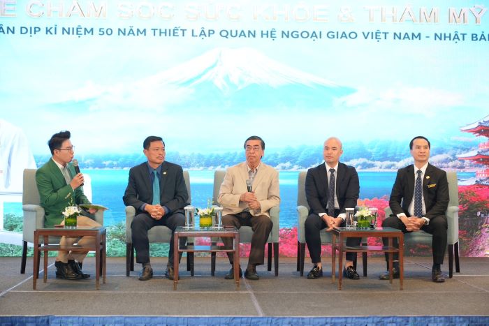 Tọa đàm “Phát triển du lịch y tế - thẩm mỹ công nghệ cao Nhật Bản nhân kỷ niệm 50 năm thiết lập quan hệ ngoại giao Việt Nam - Nhật Bản” tại Hà Nội